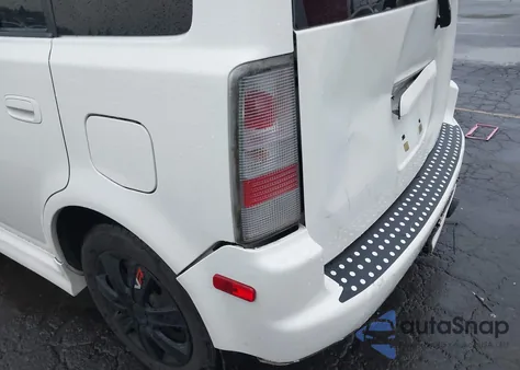 2006 Scion Xb from USA, damaged, VIN JTLKT324264030642